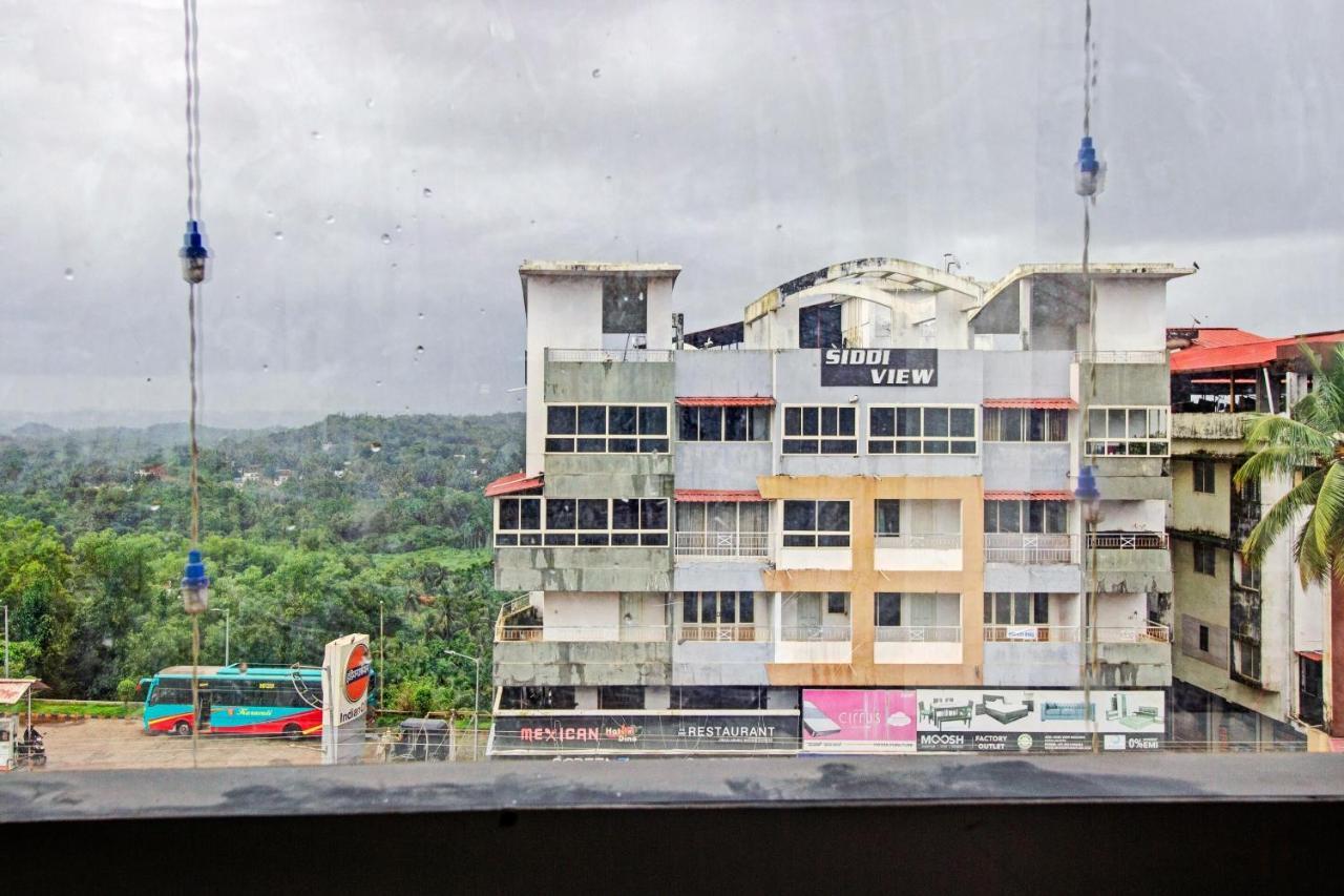 Oyo Flagship 81436 Palace Lodge Mangalore Buitenkant foto