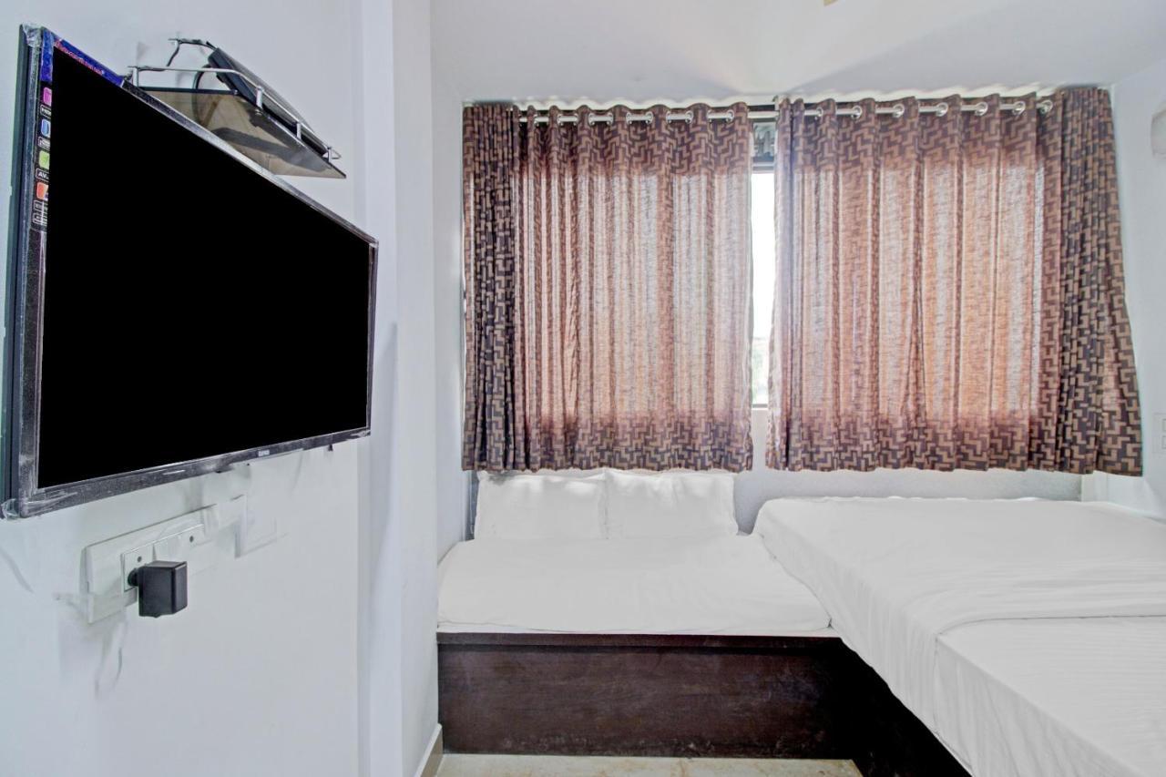 Oyo Flagship 81436 Palace Lodge Mangalore Buitenkant foto