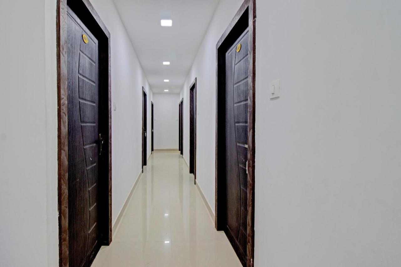 Oyo Flagship 81436 Palace Lodge Mangalore Buitenkant foto
