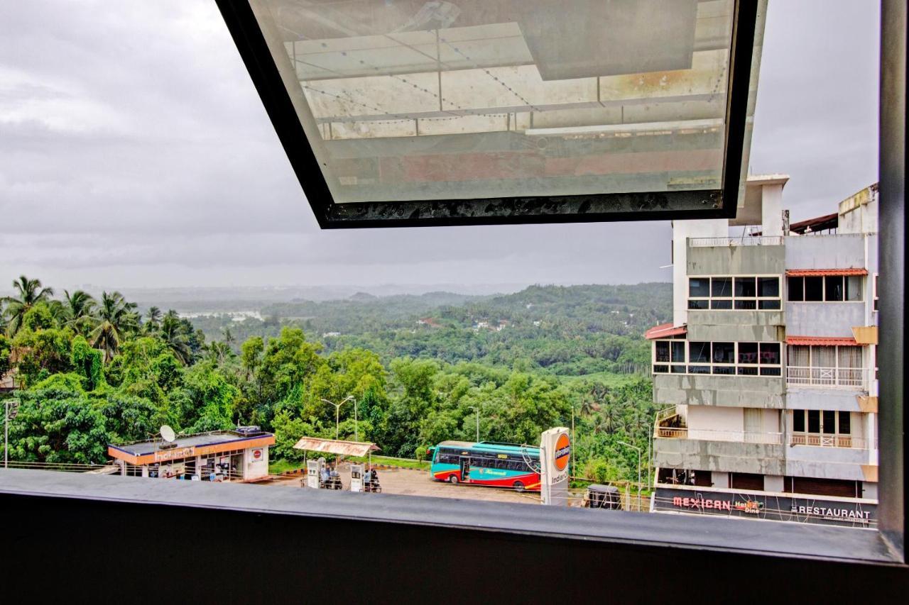 Oyo Flagship 81436 Palace Lodge Mangalore Buitenkant foto